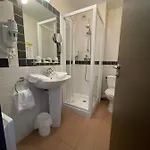 Restaurant Les Falaises מלון