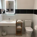 מלון Restaurant Les Falaises