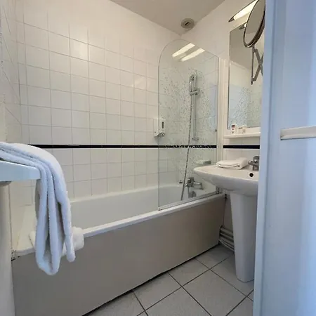 Hotel Restaurant Les Falaises