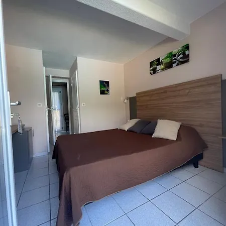 Restaurant Les Falaises Hotel Bouziès