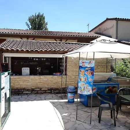 Hotel Restaurant Les Falaises Bouziès