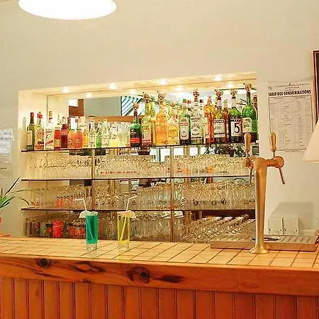 Restaurant Les Falaises 3* Bouziès