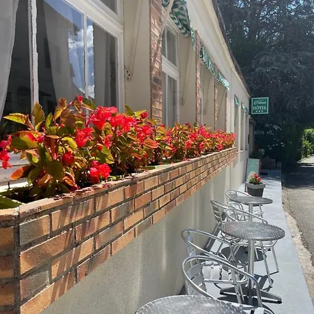 Restaurant Les Falaises 3* Bouzies