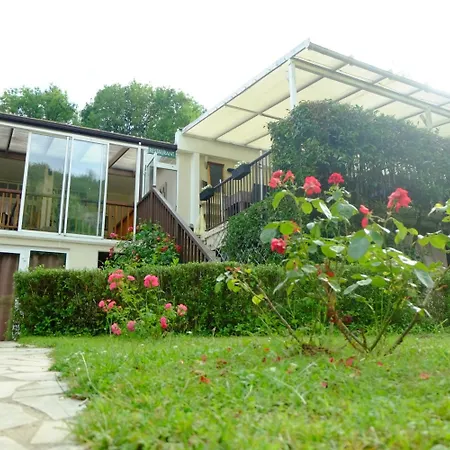 Hotel Restaurant Les Falaises 3*