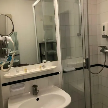 Restaurant Les Falaises Hotel Bouziès